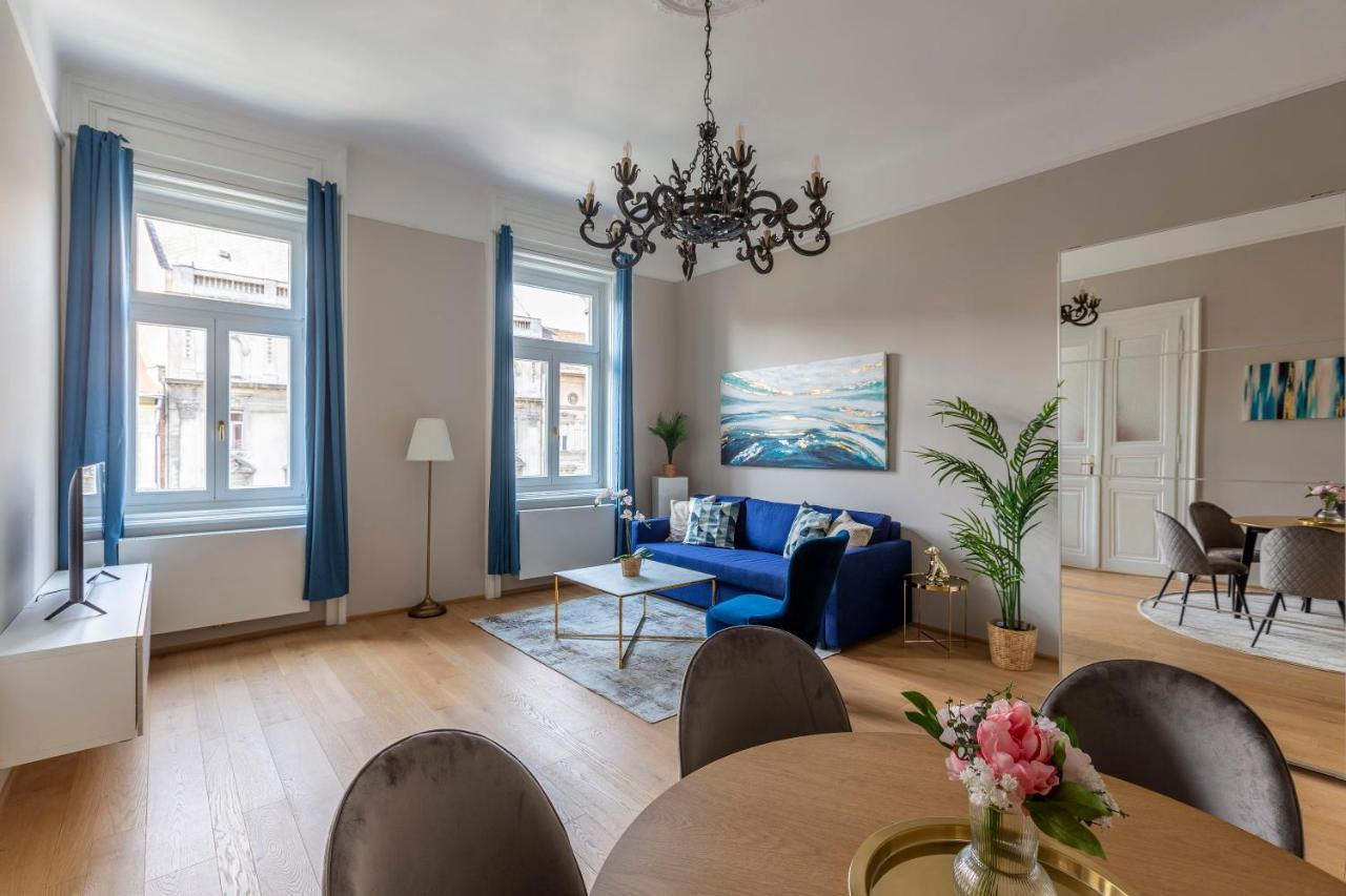 Luxury Elizabeth Residence Next To The New York Cafe ブダペスト エクステリア 写真