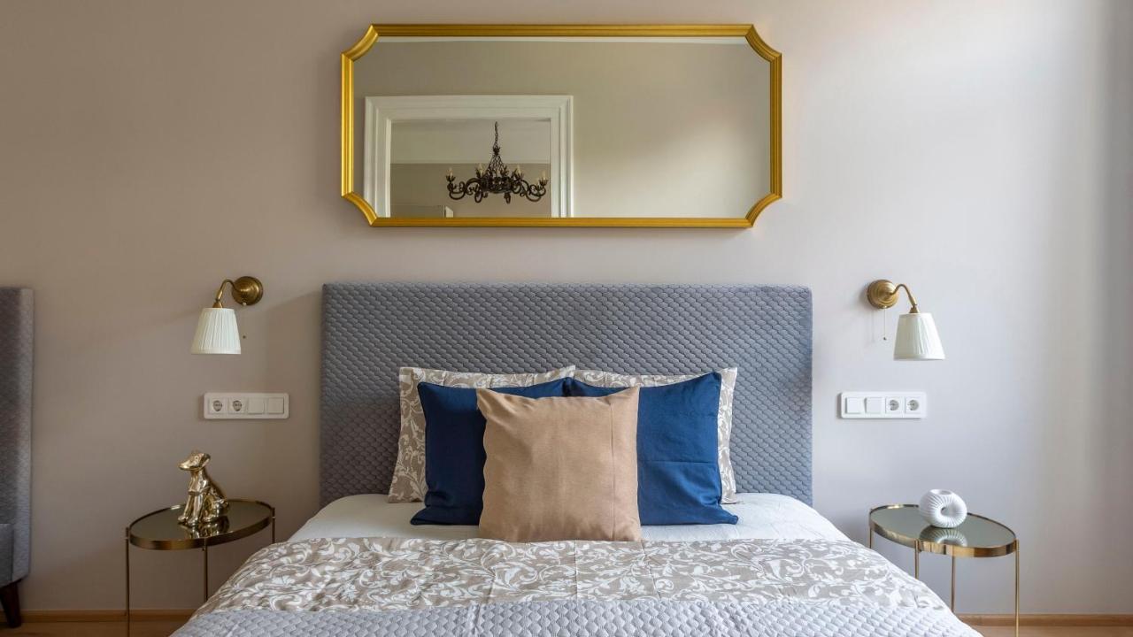 Luxury Elizabeth Residence Next To The New York Cafe ブダペスト エクステリア 写真