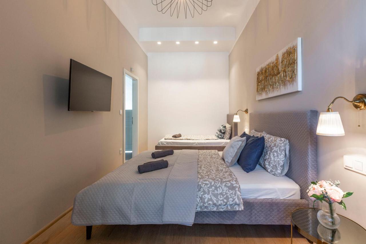 Luxury Elizabeth Residence Next To The New York Cafe ブダペスト エクステリア 写真